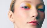 Blush en clave tendencia: tres looks con tonos rosados y rojizos para todo el día