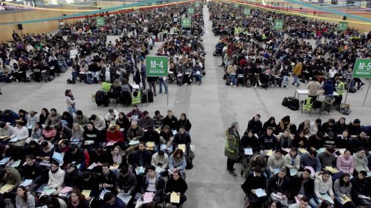 Los cambios en el formato de la residencia médica ya comenzaron a levantar protestas de los profesionales