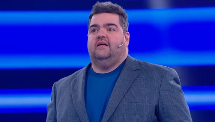 Adrián Suar le hizo un especial pedido a Darío Barassi con respecto a Ahora Caigo: qué pasará con su programa