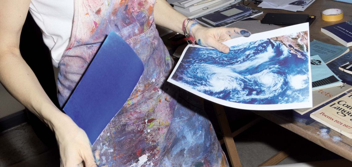 Dentro del atelier de Caroline Corbasson, ganadora del Premio Arte & Medio Ambiente de Guerlain