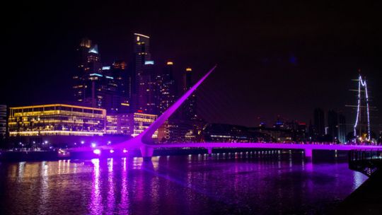 A siete años de la Ley Justina la Ciudad se iluminará de violeta