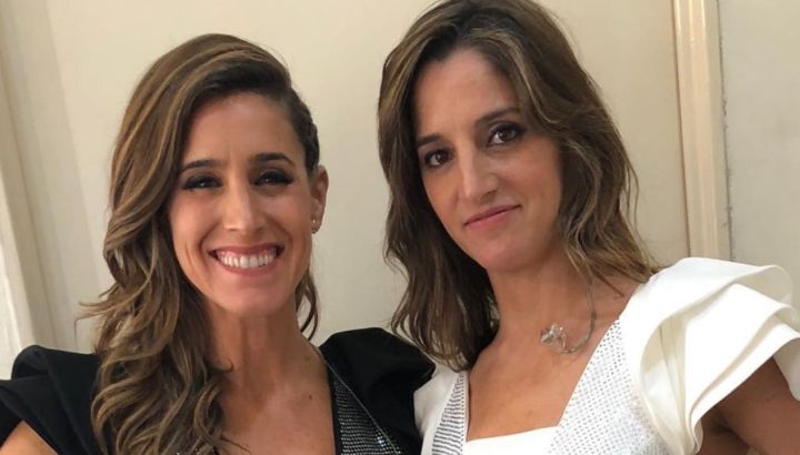 Así viven juntas Natalia, Soledad Pastorutti y sus maridos: un predio, animales y casas estilo campestre