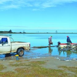 A pocos kilómetros de Necochea, laguna El Tupungato.