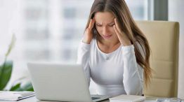 050725_burnout_estres_laboral_shutterstock_g