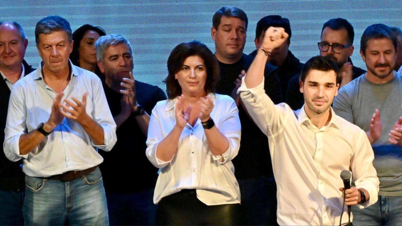 Ignacio Torres: gobernador de Chubut, en un acto público