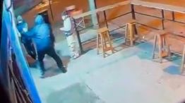 La Matanza: adolescente acuchilló a otro que esperaba para comprar un pancho.