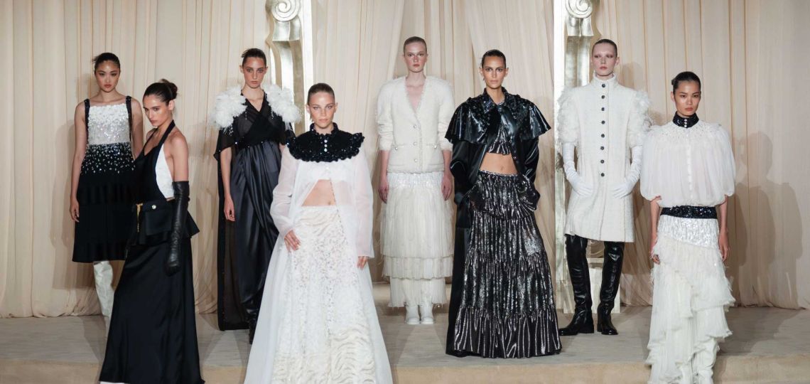 Chanel vuelve a sus orígenes con una colección de Alta Costura inspirada en la naturaleza