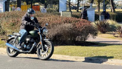 Una nueva motocicleta llega a nuestro país, combinando diferentes facetas con la clásica calidad que destaca a la firma nipona