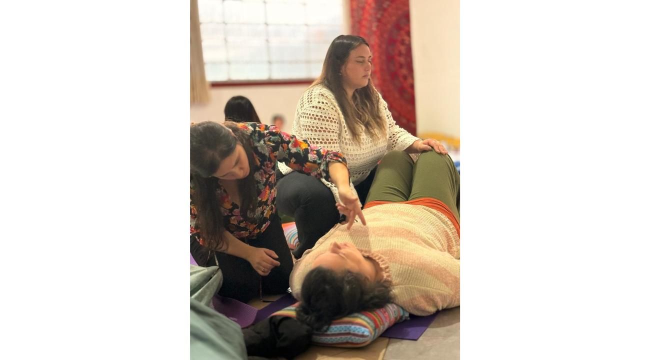 Sesiones de Reconexión: Sanación Energética para Volver al Alma.