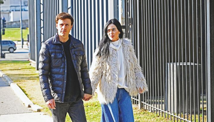 Roberto García Moritán y Priscilla Crivocapich: gestos de cariño y complicidad en público