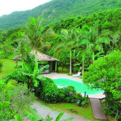Guarda do Embaú, una coqueta villa cercana a Florianópolis, Brasil, sigue atrayendo argentinos. Tipo de cambio favorable, paseos en góndola, médanos y la oportunidad de ver ballenas.