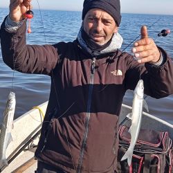 La pesca se mantuvo muy firme durante las últimas semanas, aunque con la ola polar el pique se volvió inconstante, algo que pasó en toda la provincia de Buenos Aires. 