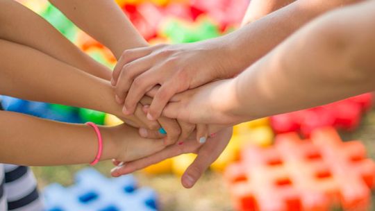 "Por Él y Por Todos": Manos Abiertas lanzó su nueva campaña de donantes