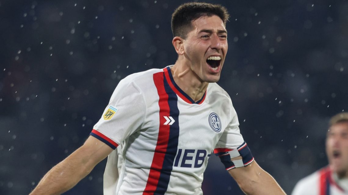 San Lorenzo golpeó en el final, le ganó 2-1 al Talleres de Tevez y se ...