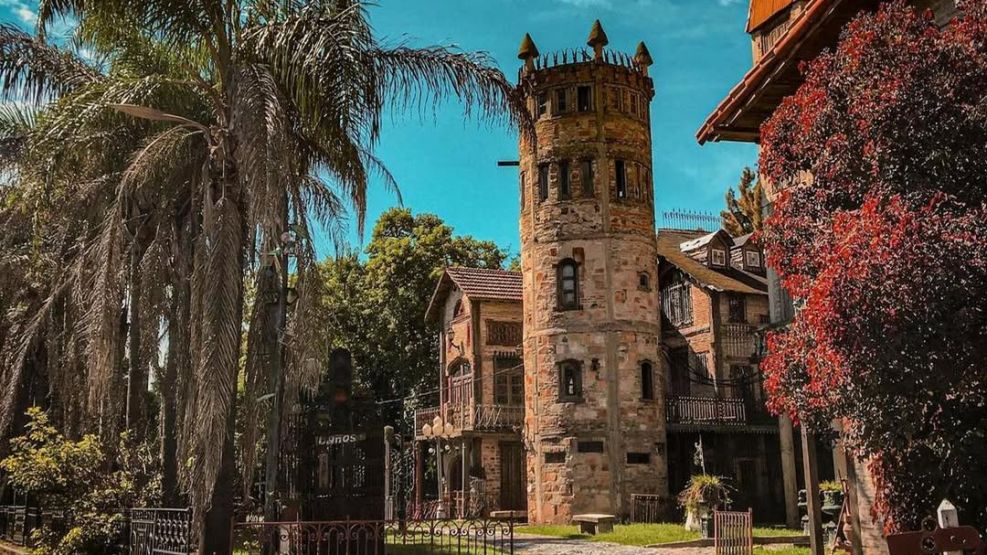 El castillo bonaerense que te hará volver al pasado y está cerca de CABA