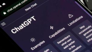 130725_chatgpt_shutterstock_g