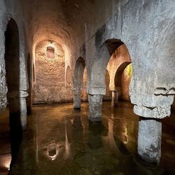 Cáceres, Extremadura: una ciudad que destila historia y encanto, tanto como modernidad desde su Museo Helga de Alvear.