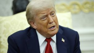 Donald Trump en el Salón Oval