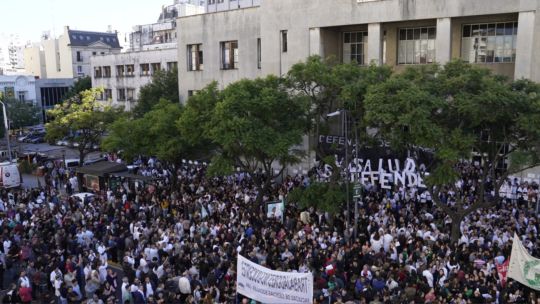 Nuevas manifestaciones en el rectorado de la UBA