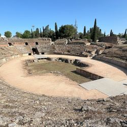 Mérida: la capital de Extremadura tiene el patrimonio romano mejor conservado y que aún hoy se usa.