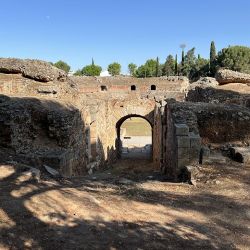 Mérida: la capital de Extremadura tiene el patrimonio romano mejor conservado y que aún hoy se usa.