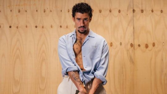 Bad Bunny y la moda: las marcas que se rindieron ante su estilo único