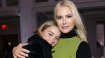 Valeria Mazza y su hija, Taína Gravier, desfilaron juntas en Marbella