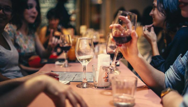 Día de la Amistad: Planes gourmet, regalos y experiencias únicas para celebrar con estilo