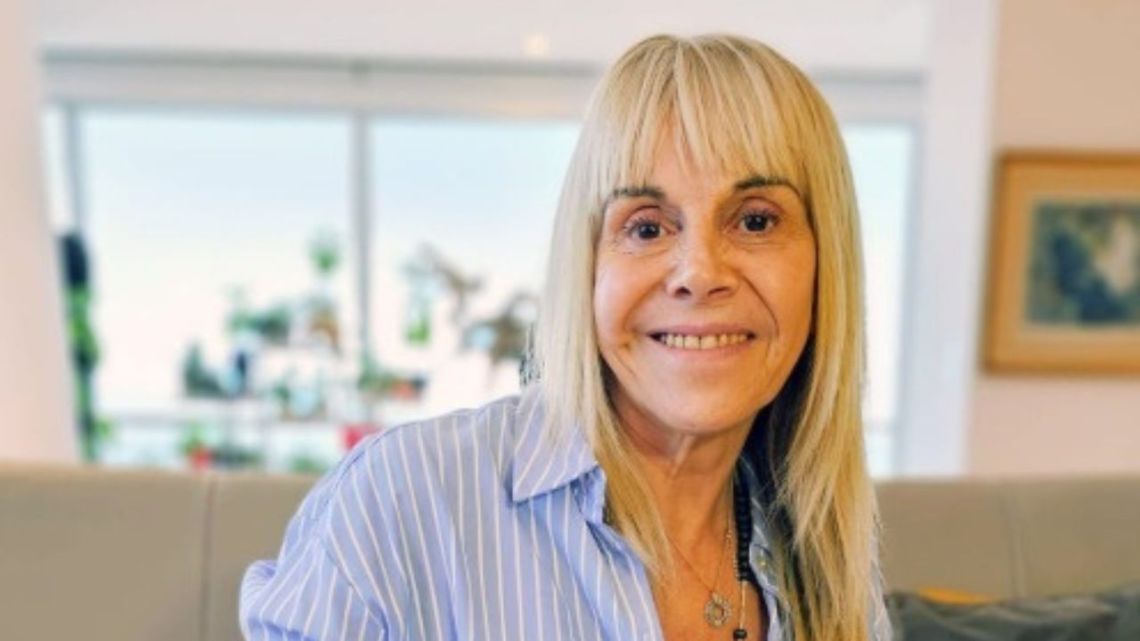 ClaudiaVillafañeは、友人の日のために彼女の最高のホームBuddinレシピを明らかにしました：簡単でわずか13分で