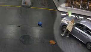 Atropelladas en estación de servicio