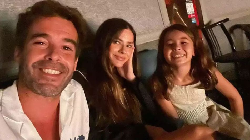 China Suárez, Rufina, Nicolás Cabré