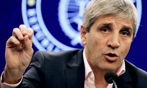 200725_luis_toto_caputo_afp_g