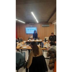 Feedback con guantes… y aún así, duele | Foto:CEDOC