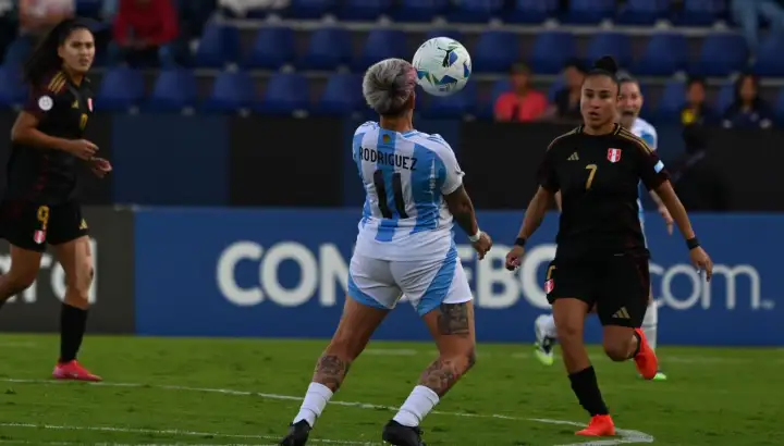 yamila-rodriguez-2065656