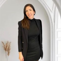 "Formar un equipo es multiplicar resultados" | Foto:CEDOC