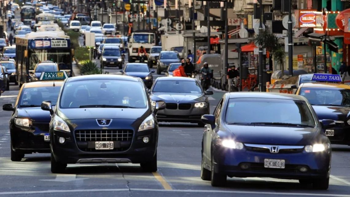 Conducción y entregas: Plan B para profesionales y pensionistas