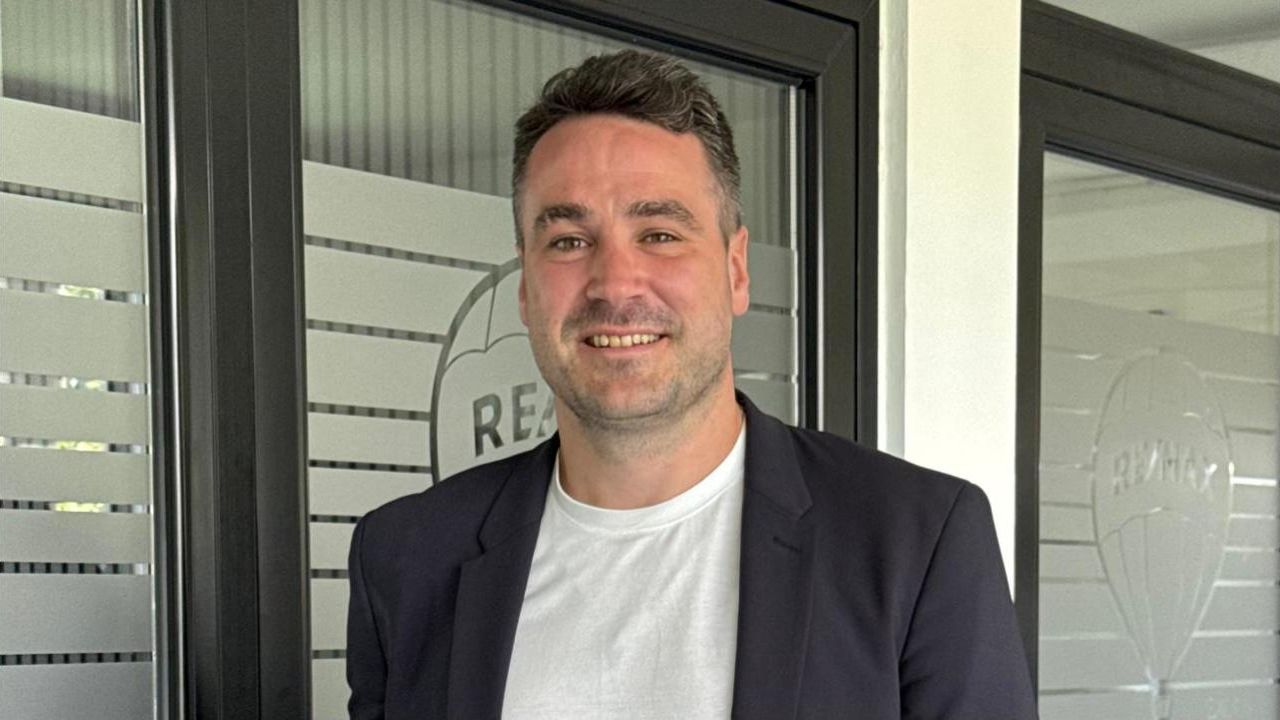 "Formar un equipo es multiplicar resultados" | Foto:CEDOC