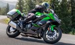 Todo sobre la Kawasaki Ninja 1100 SX 2025 y su nueva edición especial SE