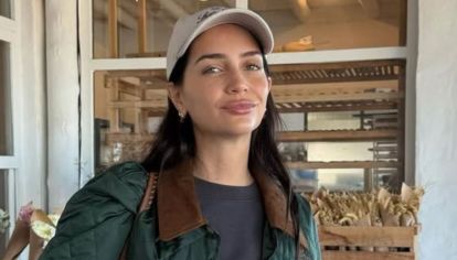 La modelo se luce con looks cuidados, equilibrados y cargados de accesorios que rápidamente marcan la tendencia de la temporada.