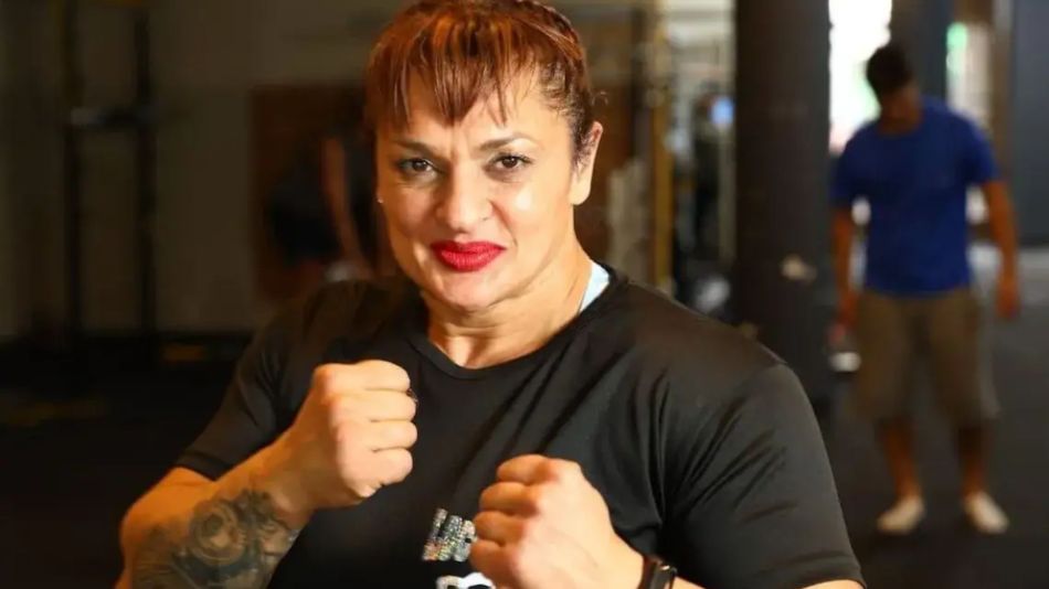 Alejandra "Locomotora" Oliveras