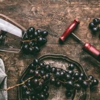 Vinos y Personalidad: El arte de regalar según el tipo de amigo