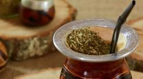 Por qué es saludable tomar mate en invierno