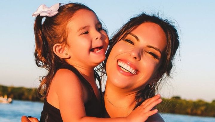 Sarah Burlando dejó el chupete: el emotivo vídeo junto a su mamá, Barby Franco