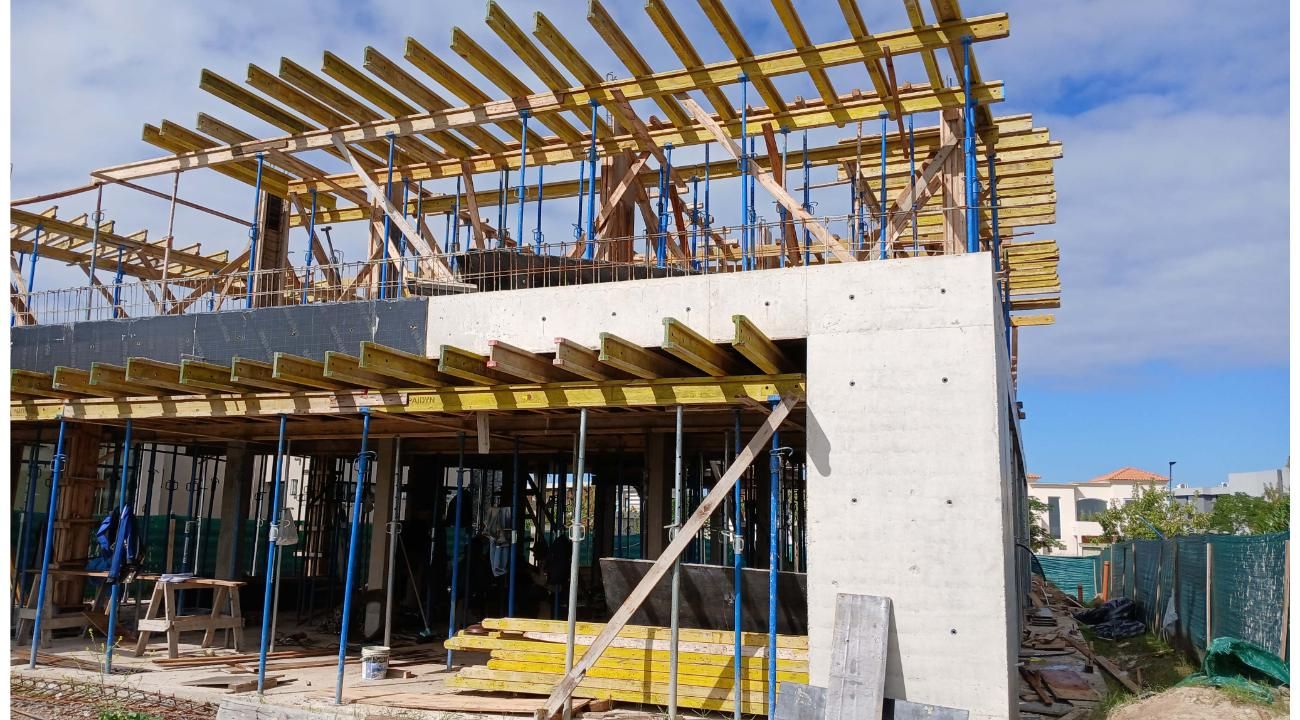 Grinbrick: Trayectoria y proyectos en construcción de viviendas de lujo