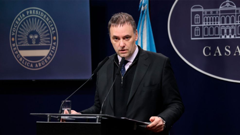 Manuel Adorni dijo que faltó explicar "por qué el sacrificio" y confirmó que se vetará la ley de ATN - Image 3