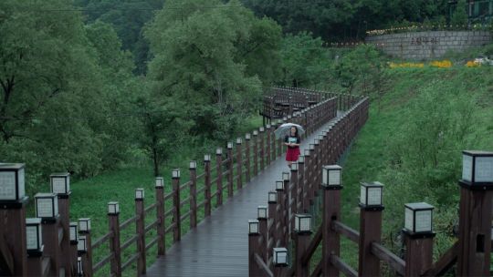 La película, que según Adorni "vieron 80 personas", ganó como Mejor Documental en los Premios Sur 2025