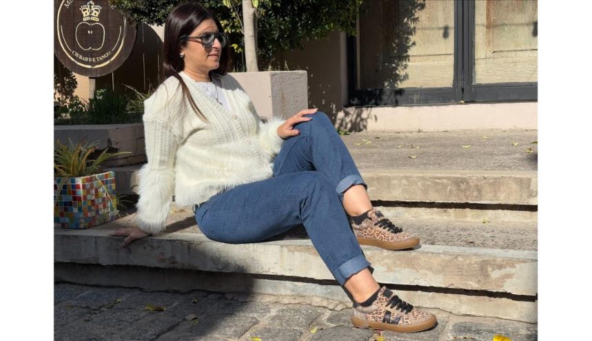 María: Un sueño hecho a mano que trasciende en cada zapatilla