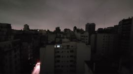 Masivo apagón en CABA por el incendio de una subestación de Edesur: en la madrugada hubo casi 100.000 afectados