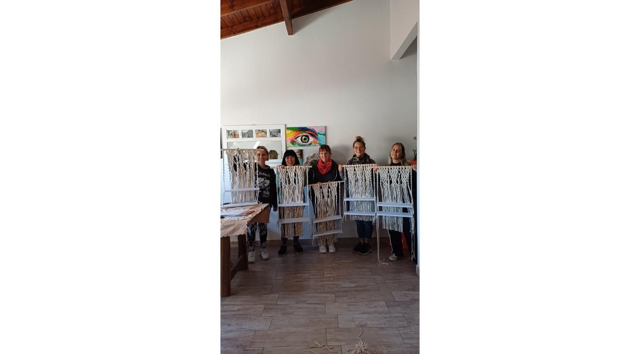 ‘’Comenzó como un hobbie pero se volvió terapia’’. Un arte que invita a desconectarse de la rutina.