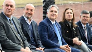 Lleyora inagura el Puerto Seco